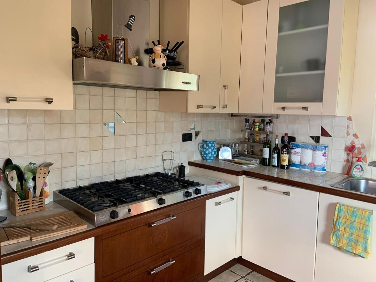 B&B Dolce vita al lago Lugano Porto Ceresio Esterno foto