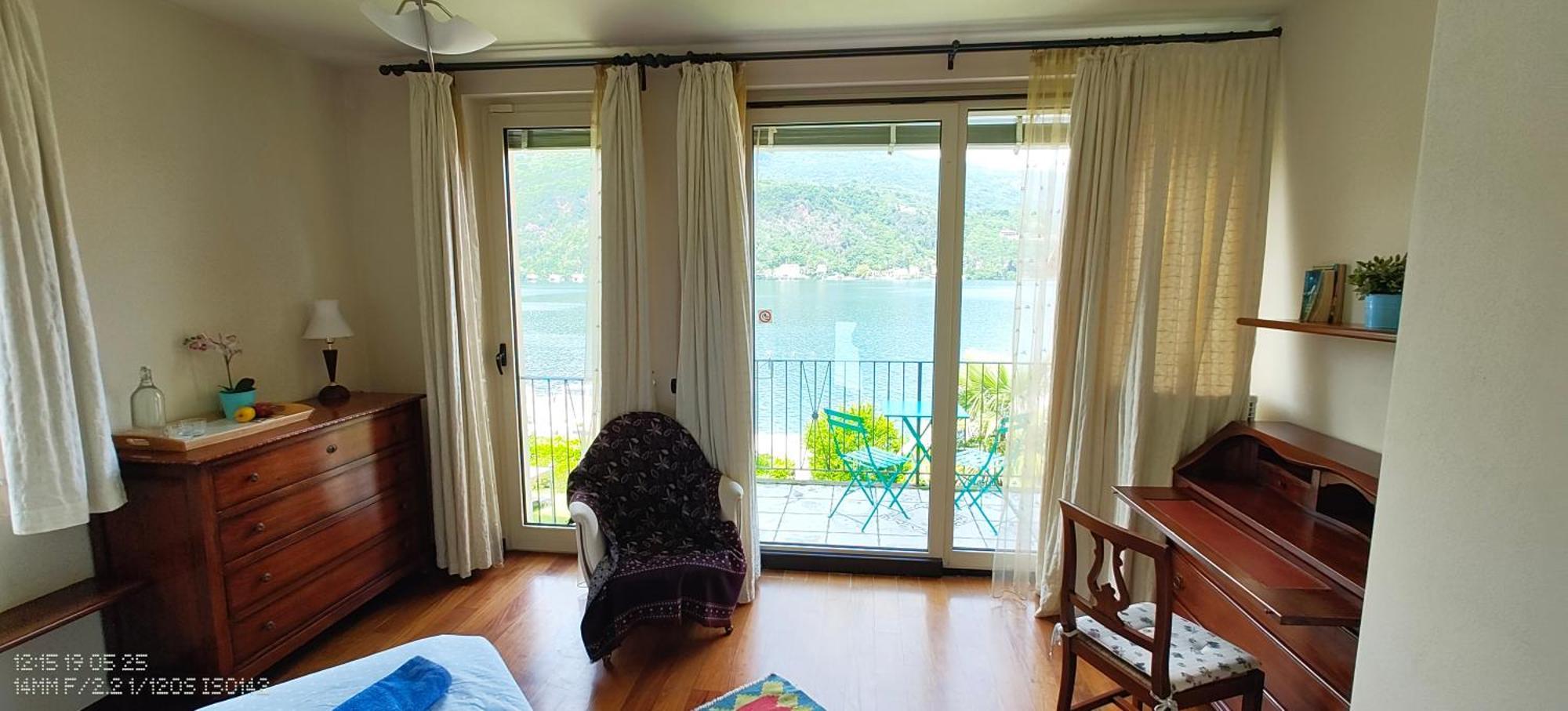 B&B Dolce vita al lago Lugano Porto Ceresio Esterno foto